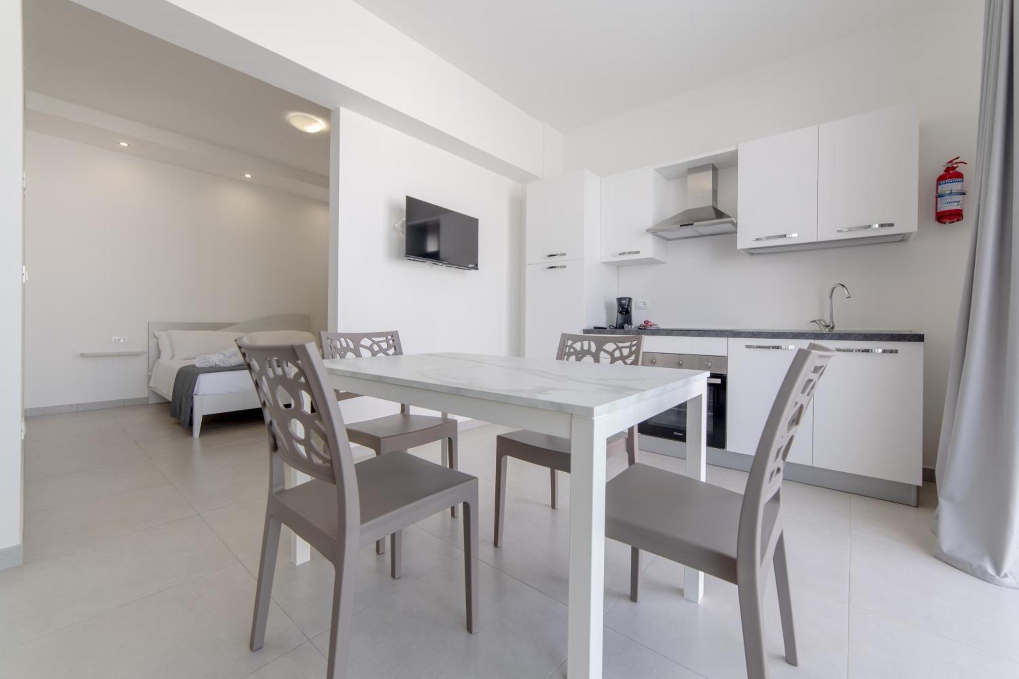 Diva Luxury Suite Torre San Giovanni Buitenkant foto